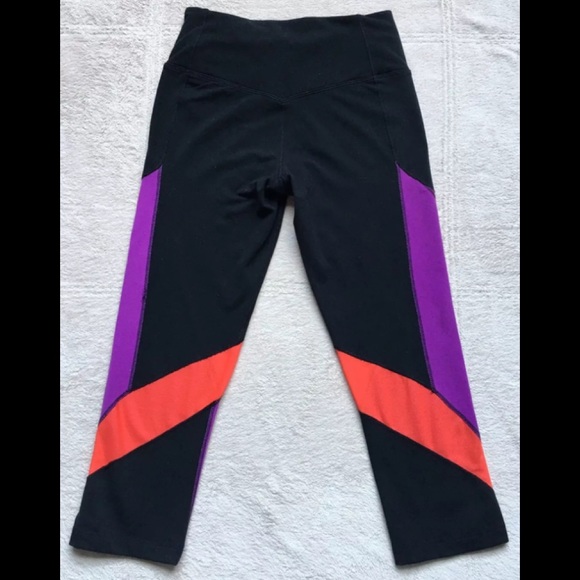 SOUL CYCLE T-Shirt & Soul Cycle/Nike Leggings Set, Size XS, Black, EUC - Picture 8 of 11